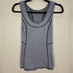 Lululemon Run: Stay On Course Tank Top - Gray/White Microstripe Size 4